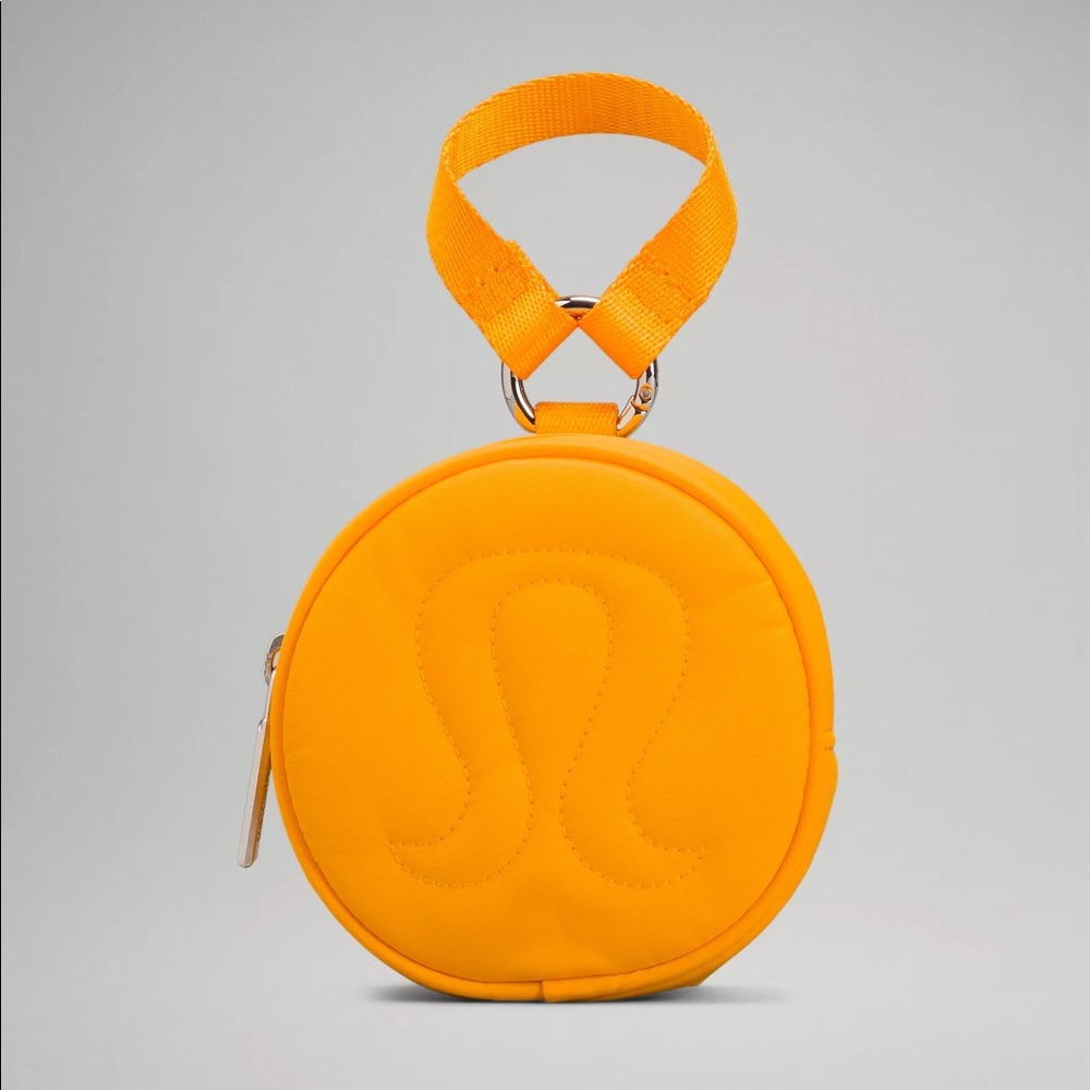 Lululemon Logo Coin Pouch NWT Yellow Gold (CLNT)